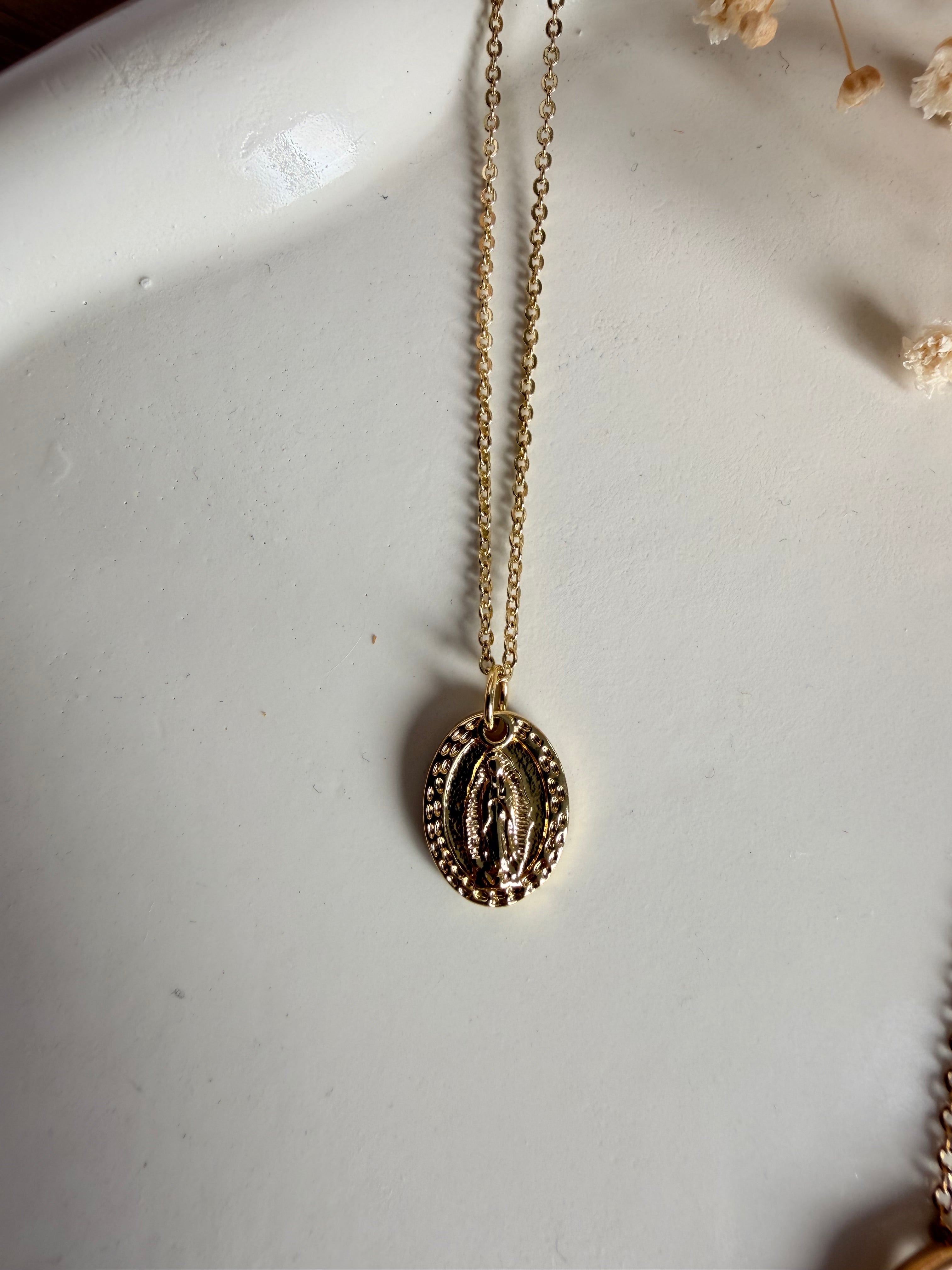 Collar Colgante Virgen