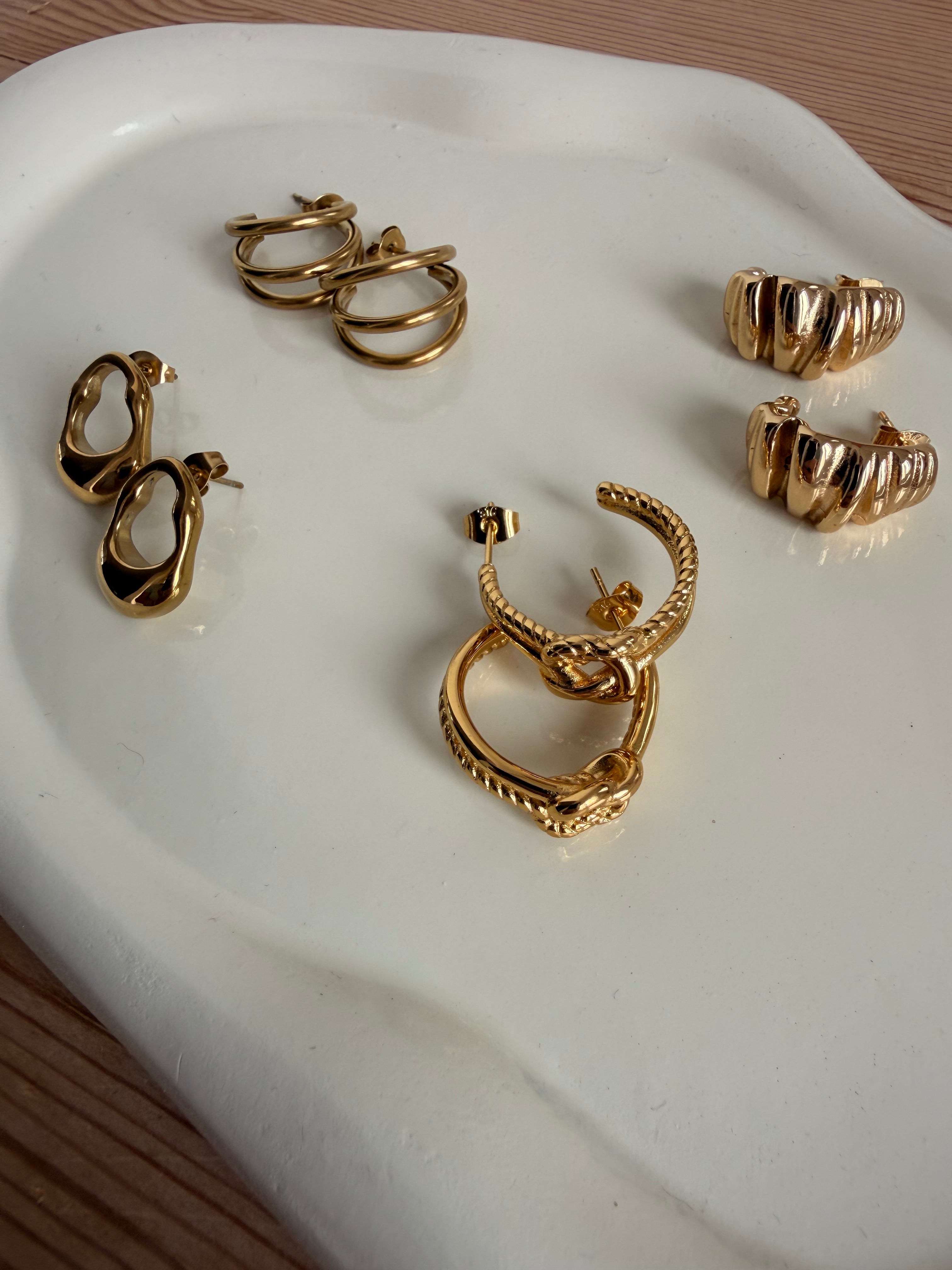 Pendientes Ovalados Dorado