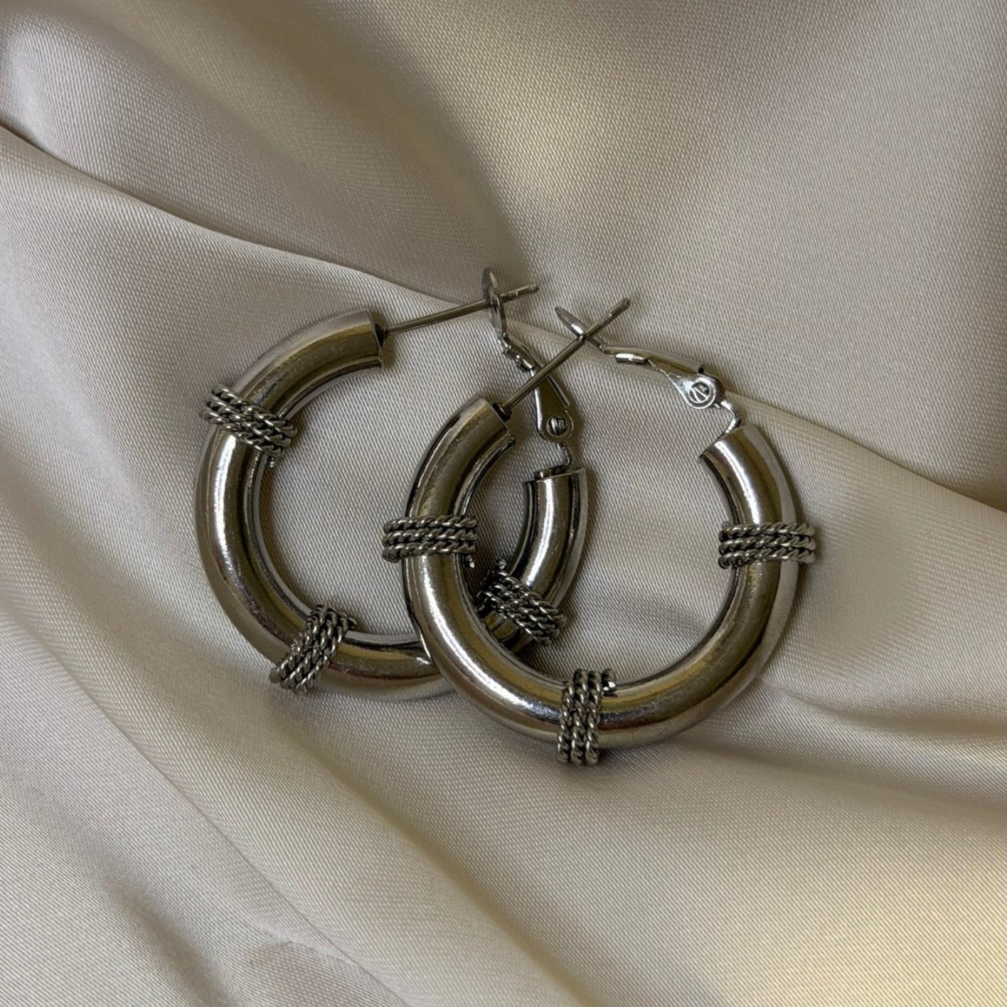 Pendientes Marilulu | Bicolor Dorado y Acero Chapado Oro 18K PVD