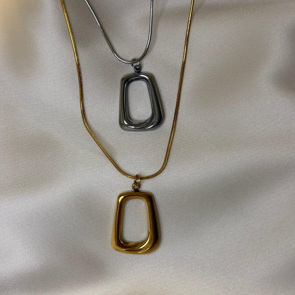Collar Colgante Cuadrado Minimalista | Chapado Oro 18K PVD