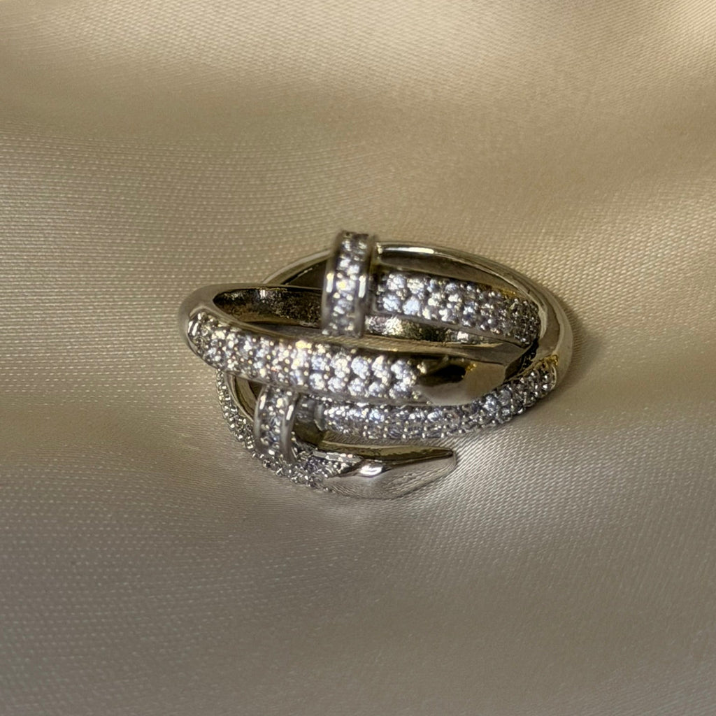 Anillo Clavo con Circonitas | Dorado y Acero Chapado Oro 18K