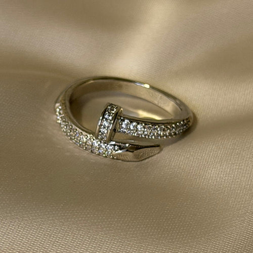 Anillo Clavo con Circonitas | Dorado y Acero Chapado Oro 18K