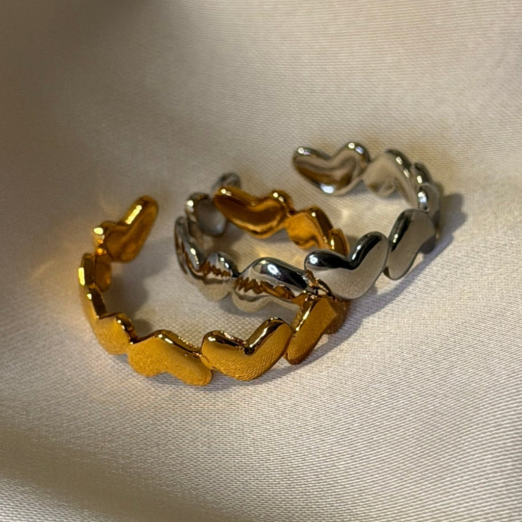 Anillo Corazones Chapado Oro 18K | Acero Inoxidable PVD
