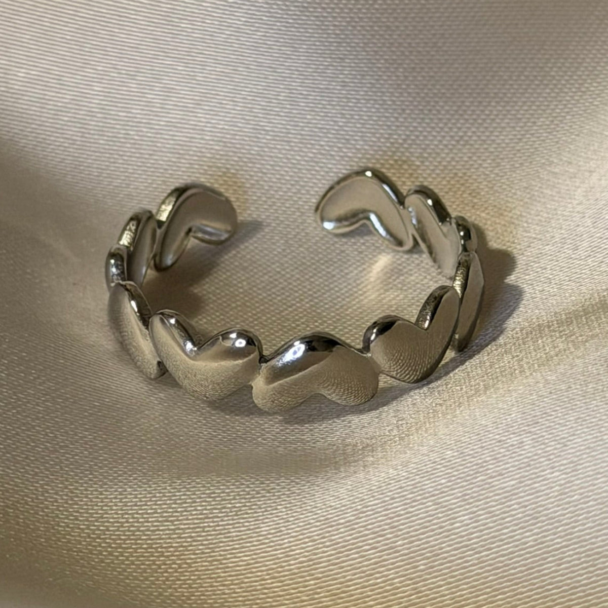 Anillo Corazones Chapado Oro 18K | Acero Inoxidable PVD